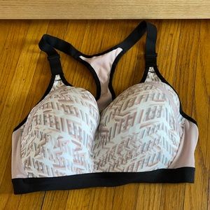 Victoria Secret 34D Sports Bra